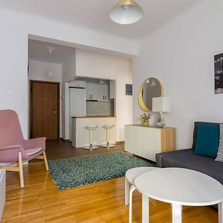Apartmán Brand New Decorated Flat For 4 Ppl In Pagrati Atény Exteriér fotografie