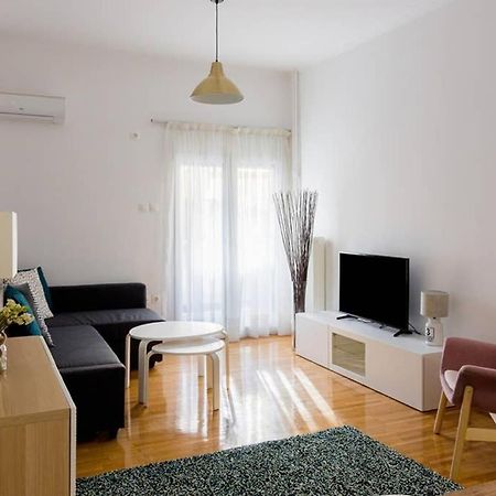 Apartmán Brand New Decorated Flat For 4 Ppl In Pagrati Atény Exteriér fotografie