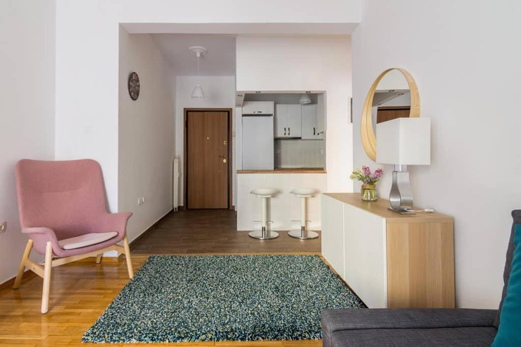 Apartmán Brand New Decorated Flat For 4 Ppl In Pagrati Atény Exteriér fotografie