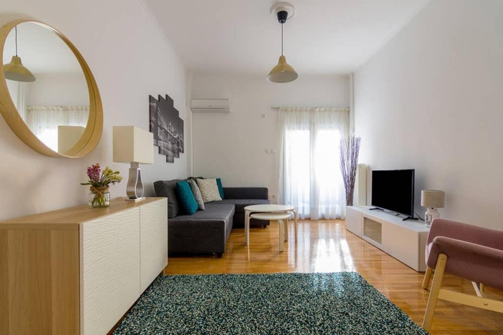 Apartmán Brand New Decorated Flat For 4 Ppl In Pagrati Atény Exteriér fotografie