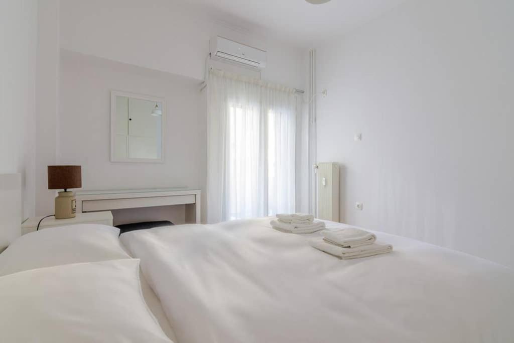 Apartmán Brand New Decorated Flat For 4 Ppl In Pagrati Atény Exteriér fotografie