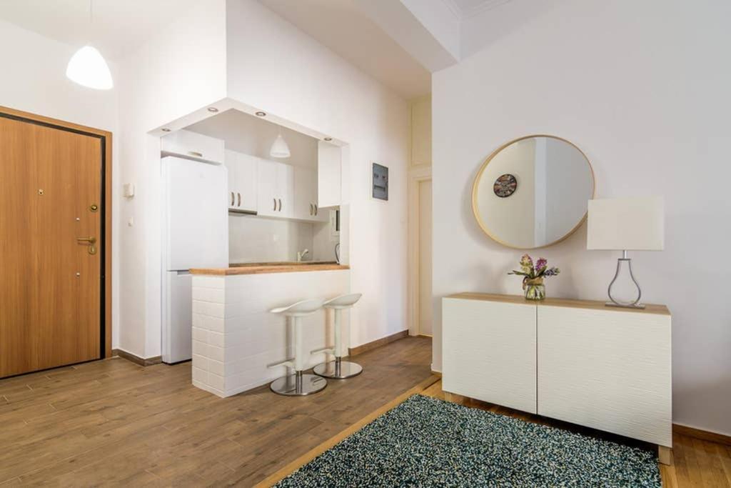 Apartmán Brand New Decorated Flat For 4 Ppl In Pagrati Atény Exteriér fotografie